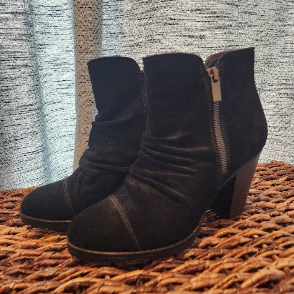 Black heel booties Size 8